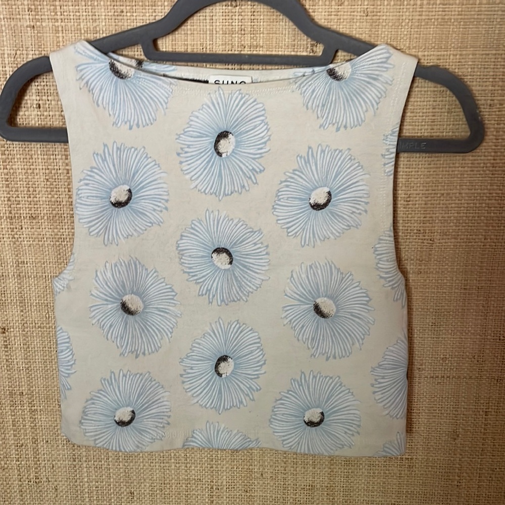 SUNO crop top